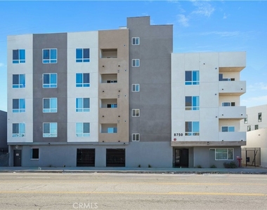 8750 Sepulveda Boulevard - Photo Thumbnail 21