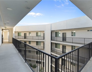 8750 Sepulveda Boulevard - Photo Thumbnail 23