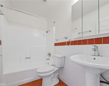 6042 Barton - Photo Thumbnail 4