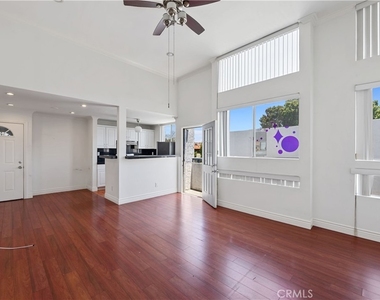 6042 Barton - Photo Thumbnail 1
