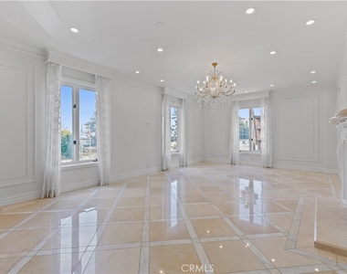 1424 N Crescent Heights Boulevard - Photo Thumbnail 15