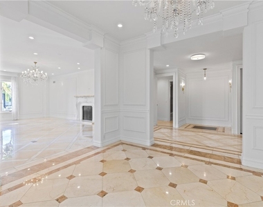 1424 N Crescent Heights Boulevard - Photo Thumbnail 13