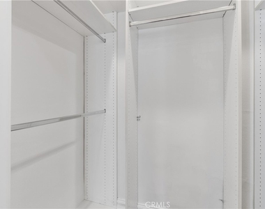 1424 N Crescent Heights Boulevard - Photo Thumbnail 27