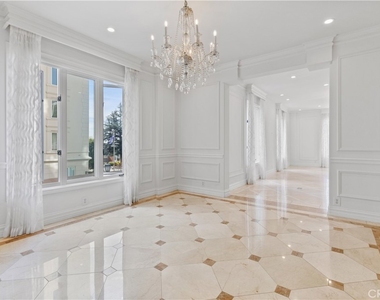 1424 N Crescent Heights Boulevard - Photo Thumbnail 10
