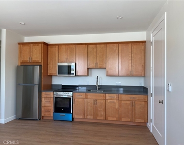 20953 Saticoy - Photo Thumbnail 7