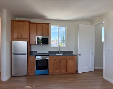 20953 Saticoy - Photo Thumbnail 17