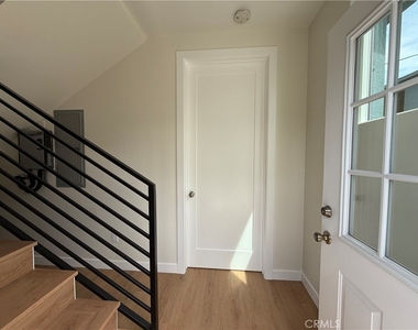 20953 Saticoy - Photo Thumbnail 3