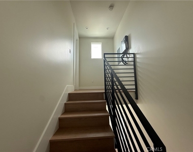 20953 Saticoy - Photo Thumbnail 14