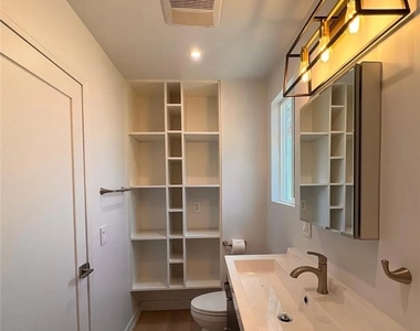 2686 Greenfield - Photo Thumbnail 16