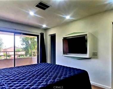 467 S Calle El Segundo - Photo Thumbnail 8