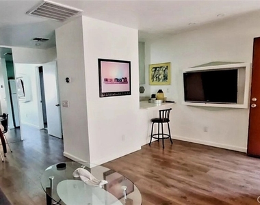 467 S Calle El Segundo - Photo Thumbnail 5