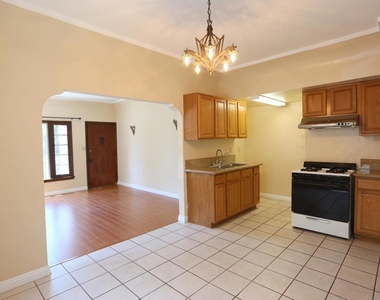 126 S Olive Avenue - Photo Thumbnail 5