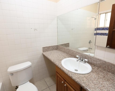 126 S Olive Avenue - Photo Thumbnail 7