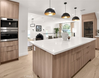 1012 Cory Avenue - Photo Thumbnail 14