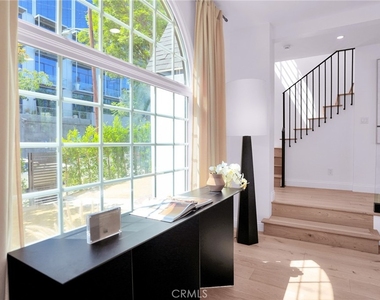 1012 Cory Avenue - Photo Thumbnail 8