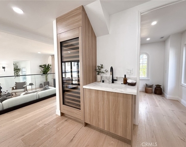 1012 Cory Avenue - Photo Thumbnail 20