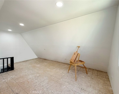 1012 Cory Avenue - Photo Thumbnail 65