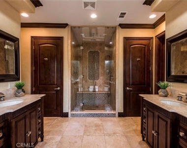 1441 Robmar - Photo Thumbnail 11