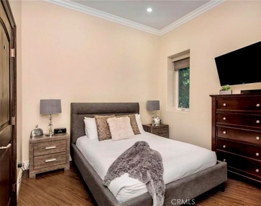 1441 Robmar - Photo Thumbnail 17