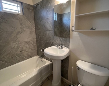 635 W 17th - Photo Thumbnail 7