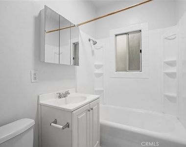 131 S Jackson Street - Photo Thumbnail 11