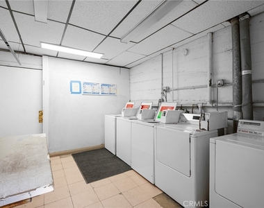 131 S Jackson Street - Photo Thumbnail 12