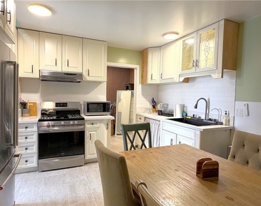 522 Westminster - Photo Thumbnail 10