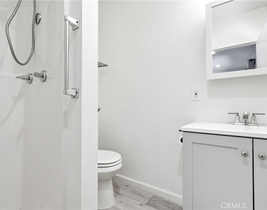 524 E Ghent - Photo Thumbnail 30