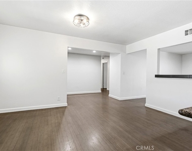 524 E Ghent - Photo Thumbnail 14