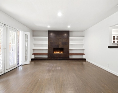 524 E Ghent - Photo Thumbnail 10