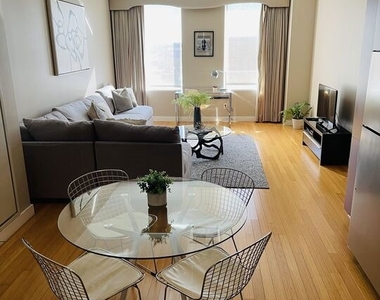 3810 Wilshire Boulevard - Photo Thumbnail 4