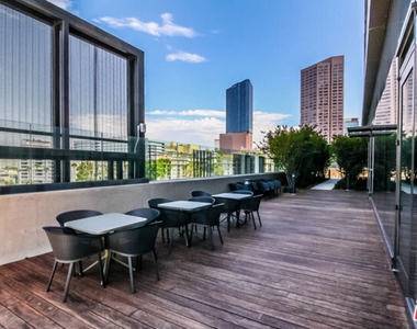 889 Francisco Street - Photo Thumbnail 23