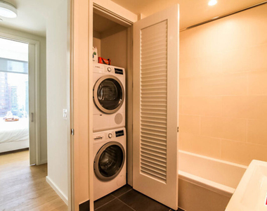 889 Francisco Street - Photo Thumbnail 8