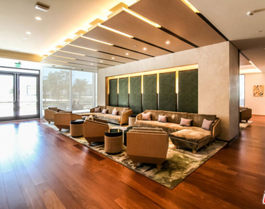 889 Francisco Street - Photo Thumbnail 11