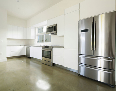2496 S Centinela Avenue - Photo Thumbnail 5