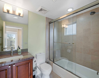 438 Arnaz Drive - Photo Thumbnail 6
