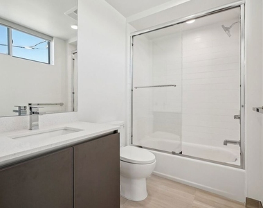 1814 Federal Avenue - Photo Thumbnail 11