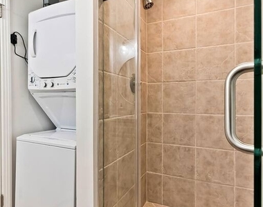 609 N Doheny Drive - Photo Thumbnail 7