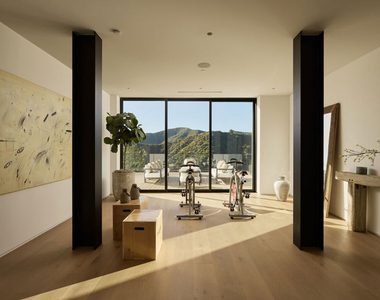 1149 Linda Flora Drive - Photo Thumbnail 25