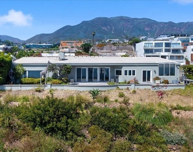 18244 Coastline Drive - Photo Thumbnail 30