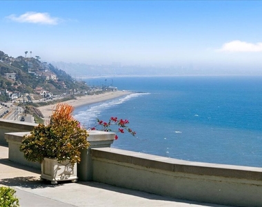 18244 Coastline Drive - Photo Thumbnail 25