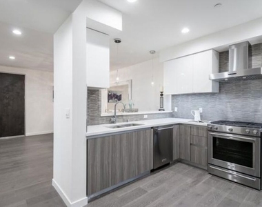 12045 Guerin Street - Photo Thumbnail 7