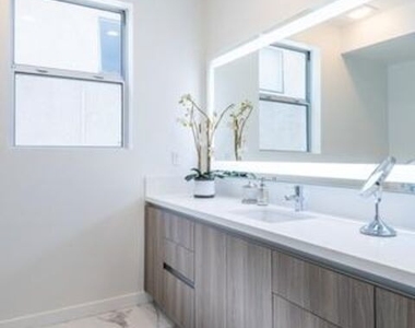 12045 Guerin Street - Photo Thumbnail 13