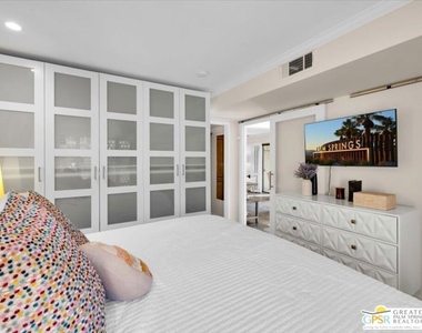 351 N Hermosa Drive - Photo Thumbnail 12