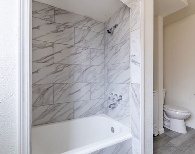 138 W 82nd Street - Photo Thumbnail 9