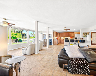 42505 Adams Street - Photo Thumbnail 12