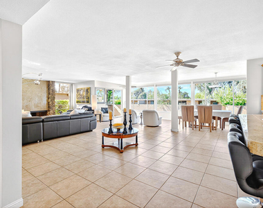 42505 Adams Street - Photo Thumbnail 10