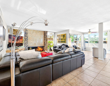 42505 Adams Street - Photo Thumbnail 14