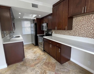43376 Cook Street - Photo Thumbnail 2