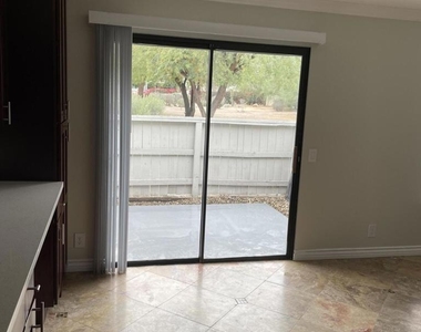 43376 Cook Street - Photo Thumbnail 24